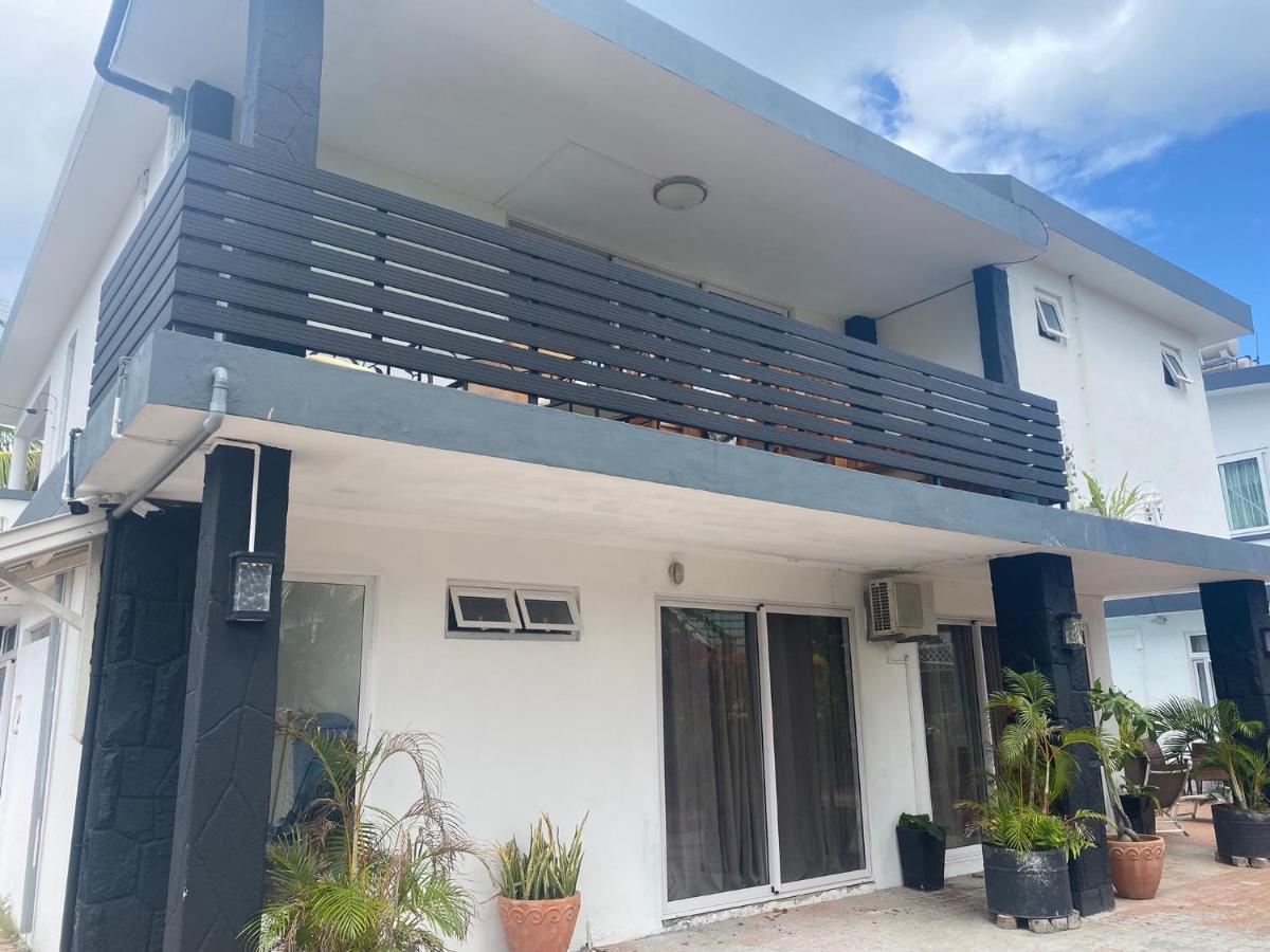 Appartamento Oceanpride Complex Flic-en-Flacq Esterno foto